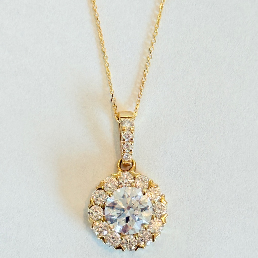 Elegant Gold lab identical diamond Pendant Necklace